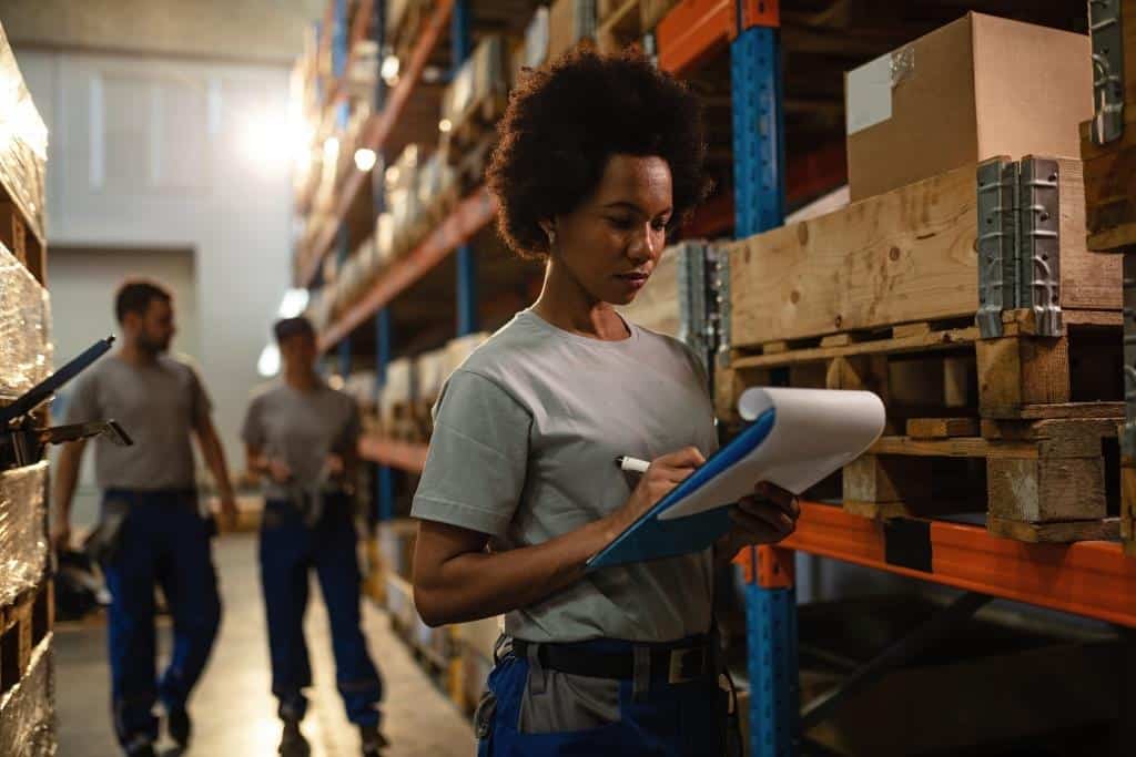 apparel warehouse management system