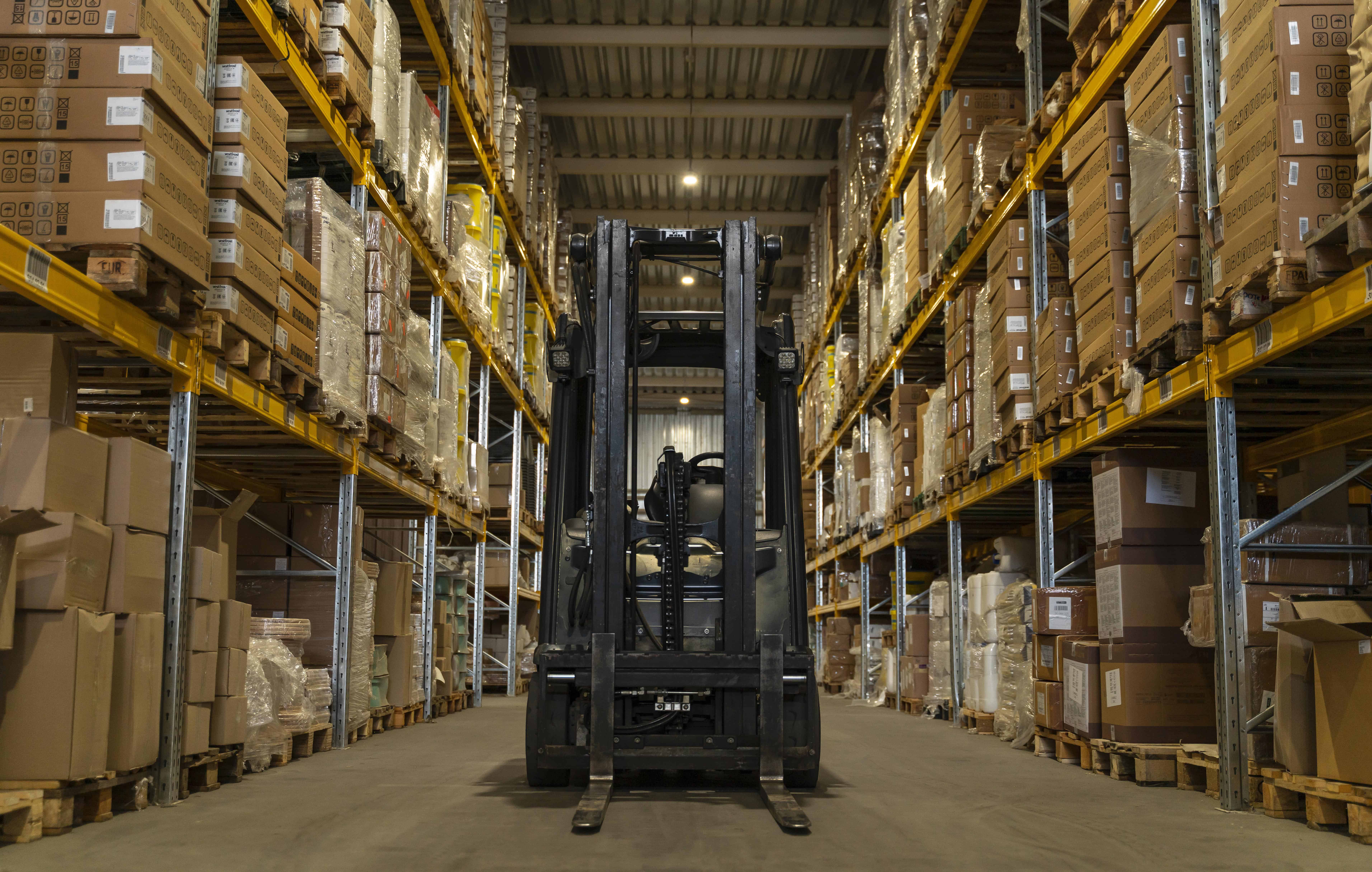 Top 8 Warehouse Management Mistakes Apparel Brands Should Avoid