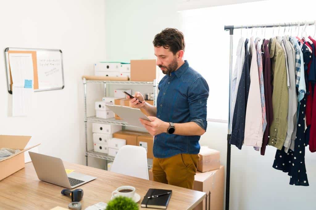 implementing e-commerce merchandising